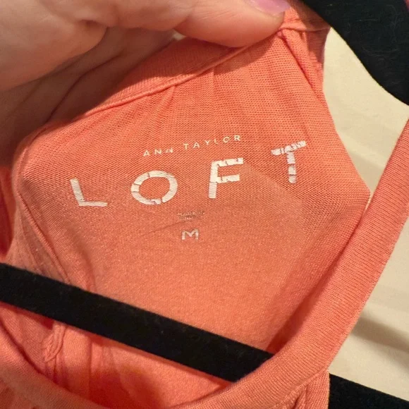 LOFT Coral Scoop Neck Sleeveless Tank - Picture 3 of 3